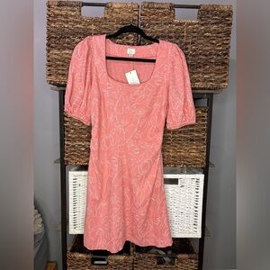 A new day size 4 summer Pink Floral Dress with Puff Sleeves